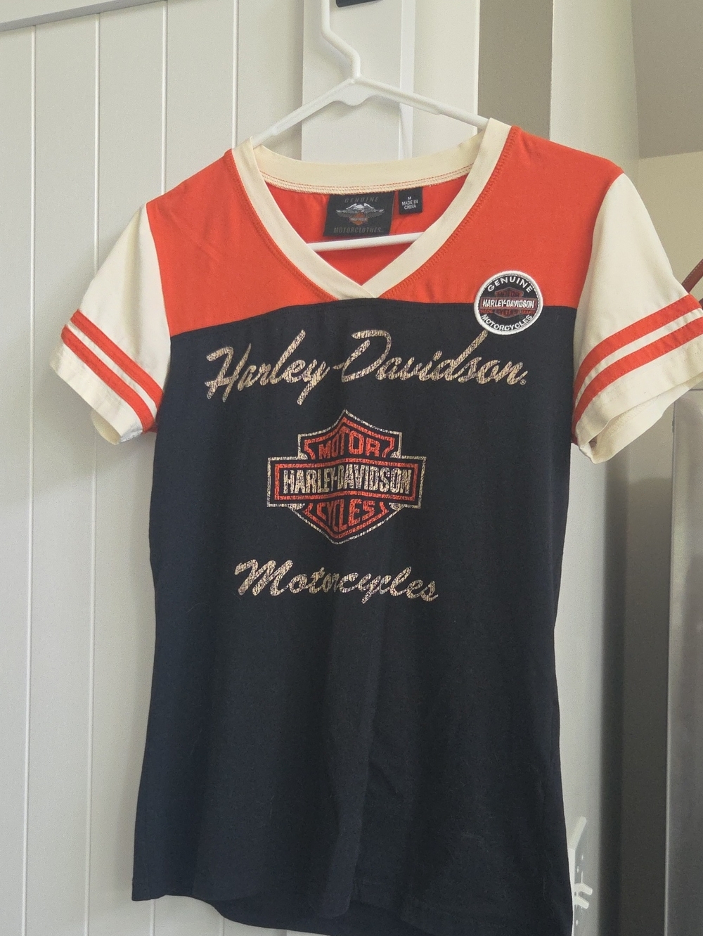 Harley-Davidson Black, Orange & Cream Womens V-Neck Tee
